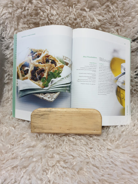 Personalised recipe book holder/tablet holder