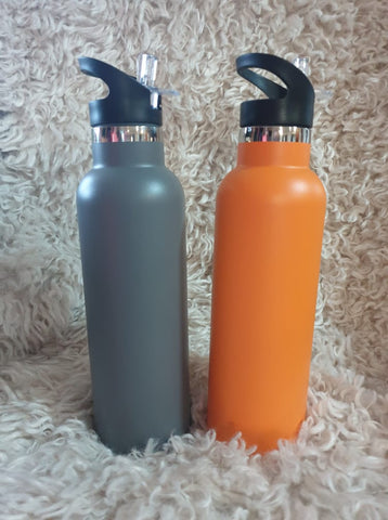 750ml insulated water bottle